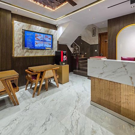 Bed and Breakfast Delhi Delight Premium à New Delhi Extérieur photo