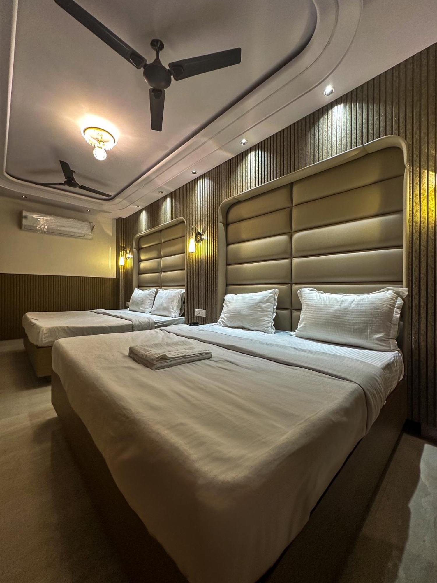 Bed and Breakfast Delhi Delight Premium à New Delhi Extérieur photo
