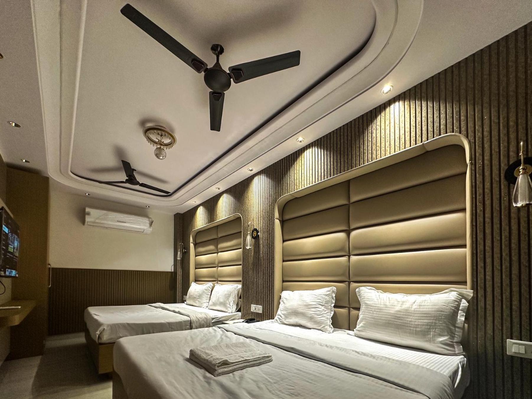 Bed and Breakfast Delhi Delight Premium à New Delhi Extérieur photo