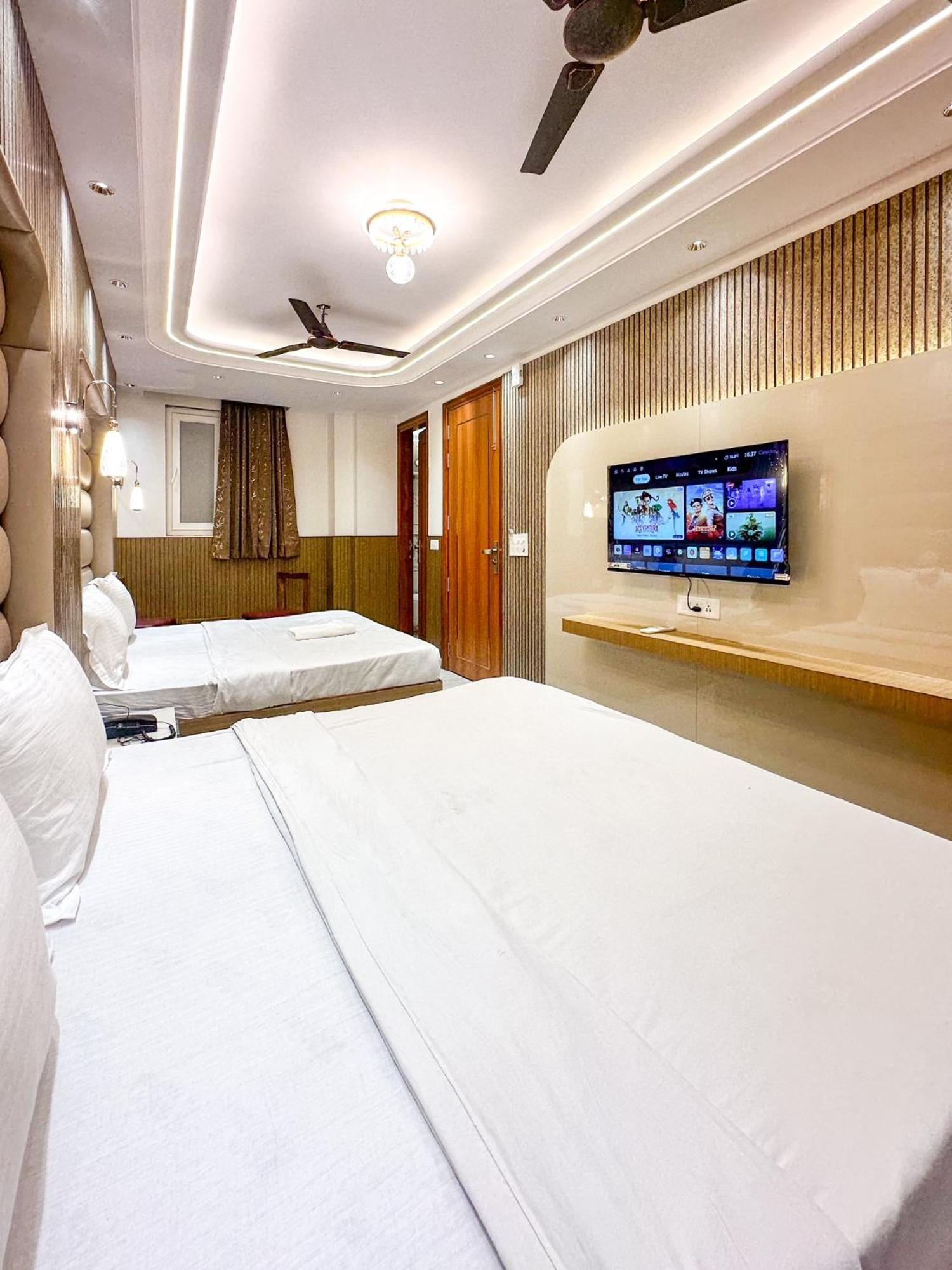 Bed and Breakfast Delhi Delight Premium à New Delhi Extérieur photo