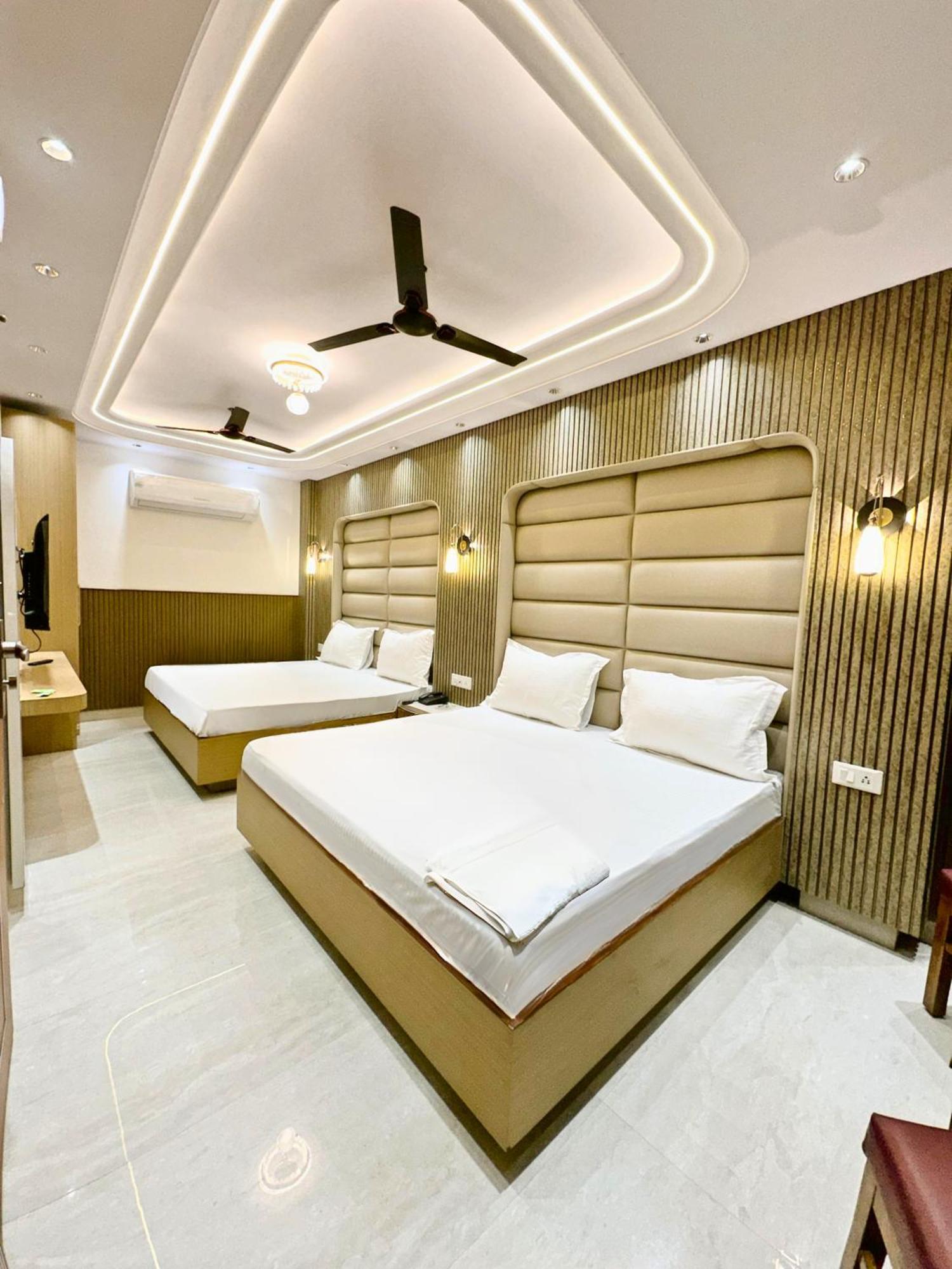 Bed and Breakfast Delhi Delight Premium à New Delhi Extérieur photo