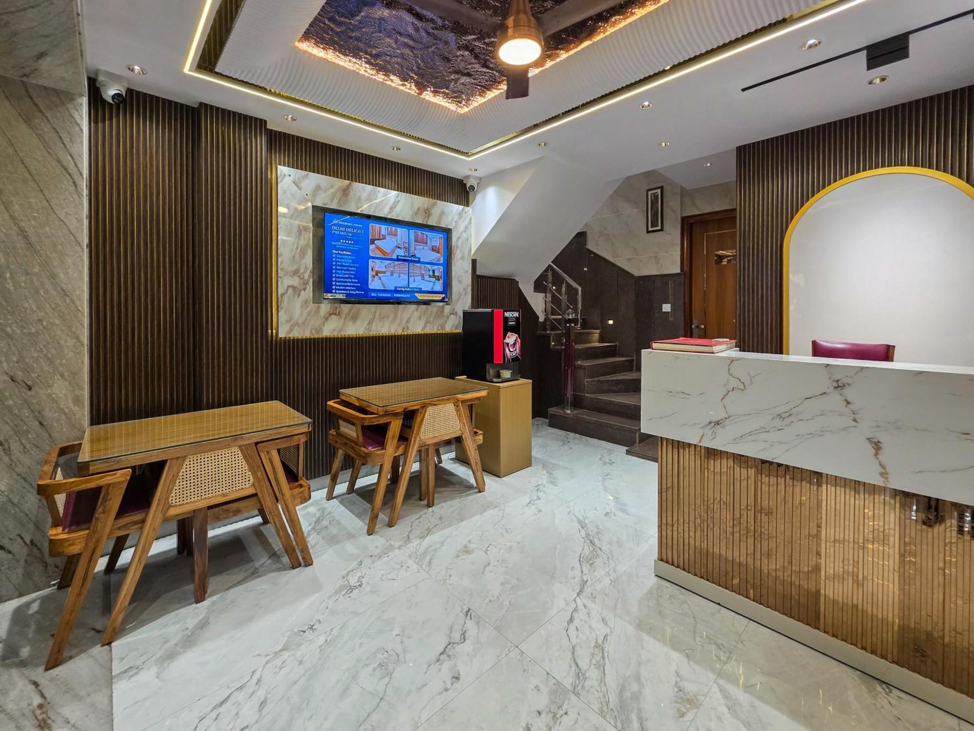 Bed and Breakfast Delhi Delight Premium à New Delhi Extérieur photo