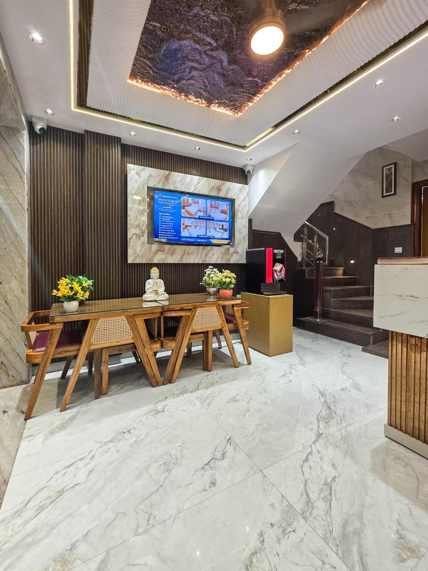 Bed and Breakfast Delhi Delight Premium à New Delhi Extérieur photo